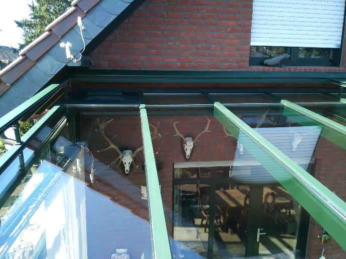 Serredak na schoonmaken Serredak na schoonmaken